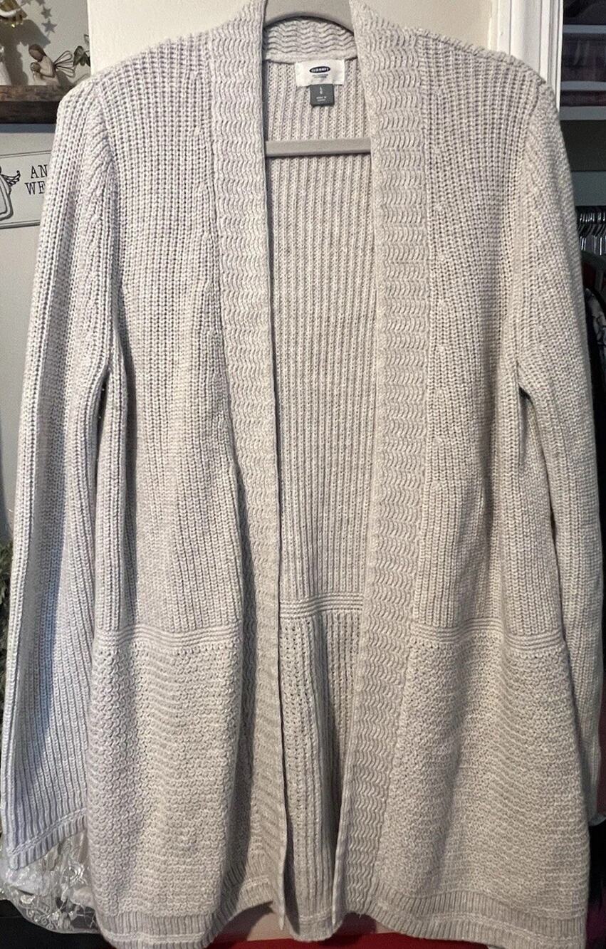 Old Navy Woman’s Super Soft Feel Light Gray Versatile Cardigan Sweater Size L